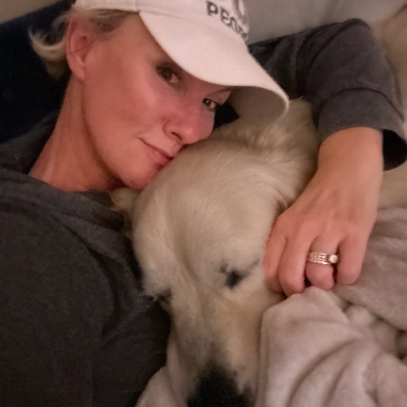 Meet your Posher, Lisa - Picture 2 of 3